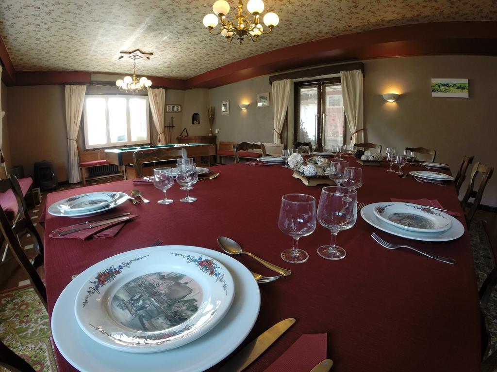 Bed and Breakfast Mouli Del Riu Saint-Pierre-dels-Forcats Exterior foto